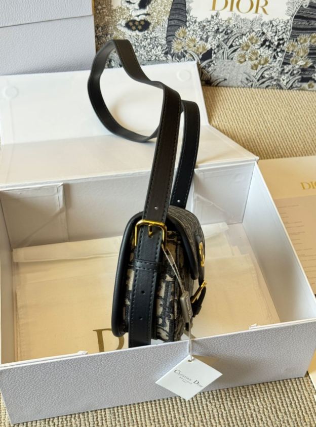 ディオール「Dior」