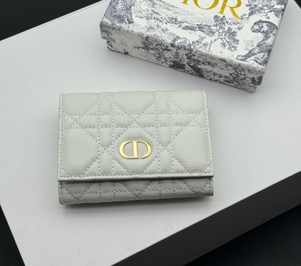 ディオール「Dior」