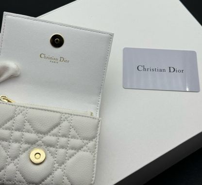 ディオール「Dior」