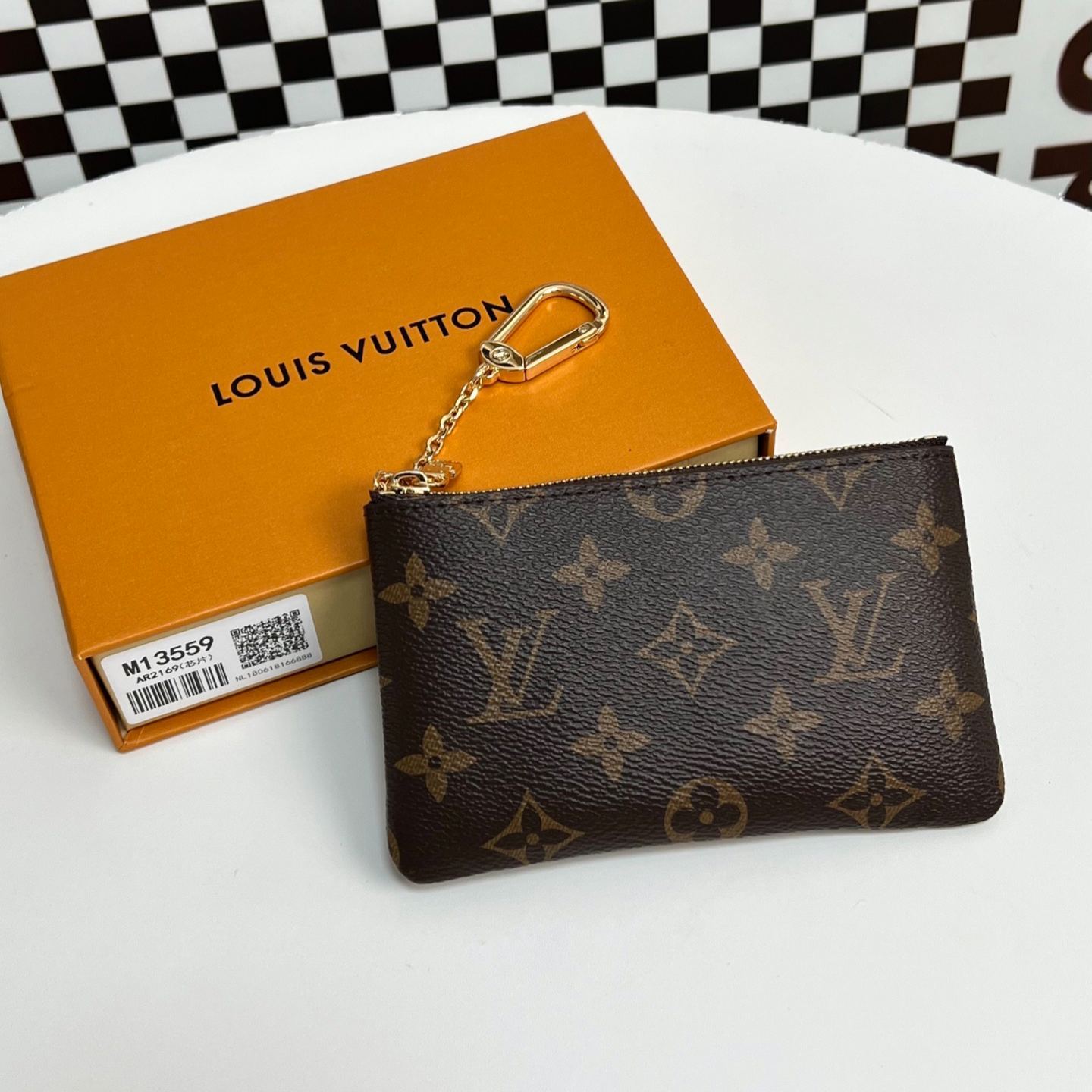 ルイ・ヴィトン「Louis Vuitton」