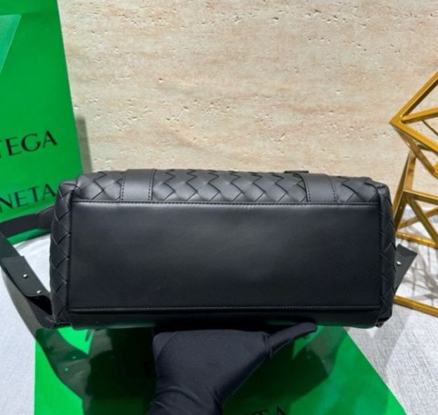 ボッテガ・ヴェネタ「Bottega Veneta」