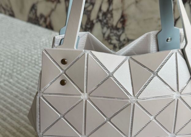 モイナ「Moynat」