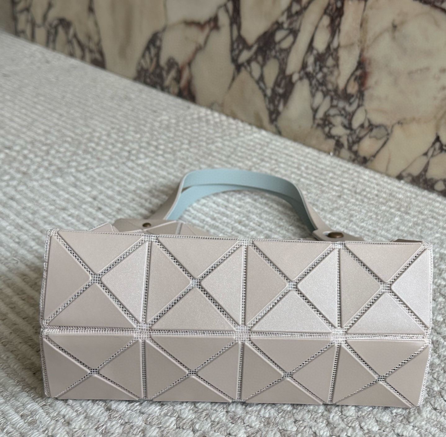 モイナ「Moynat」