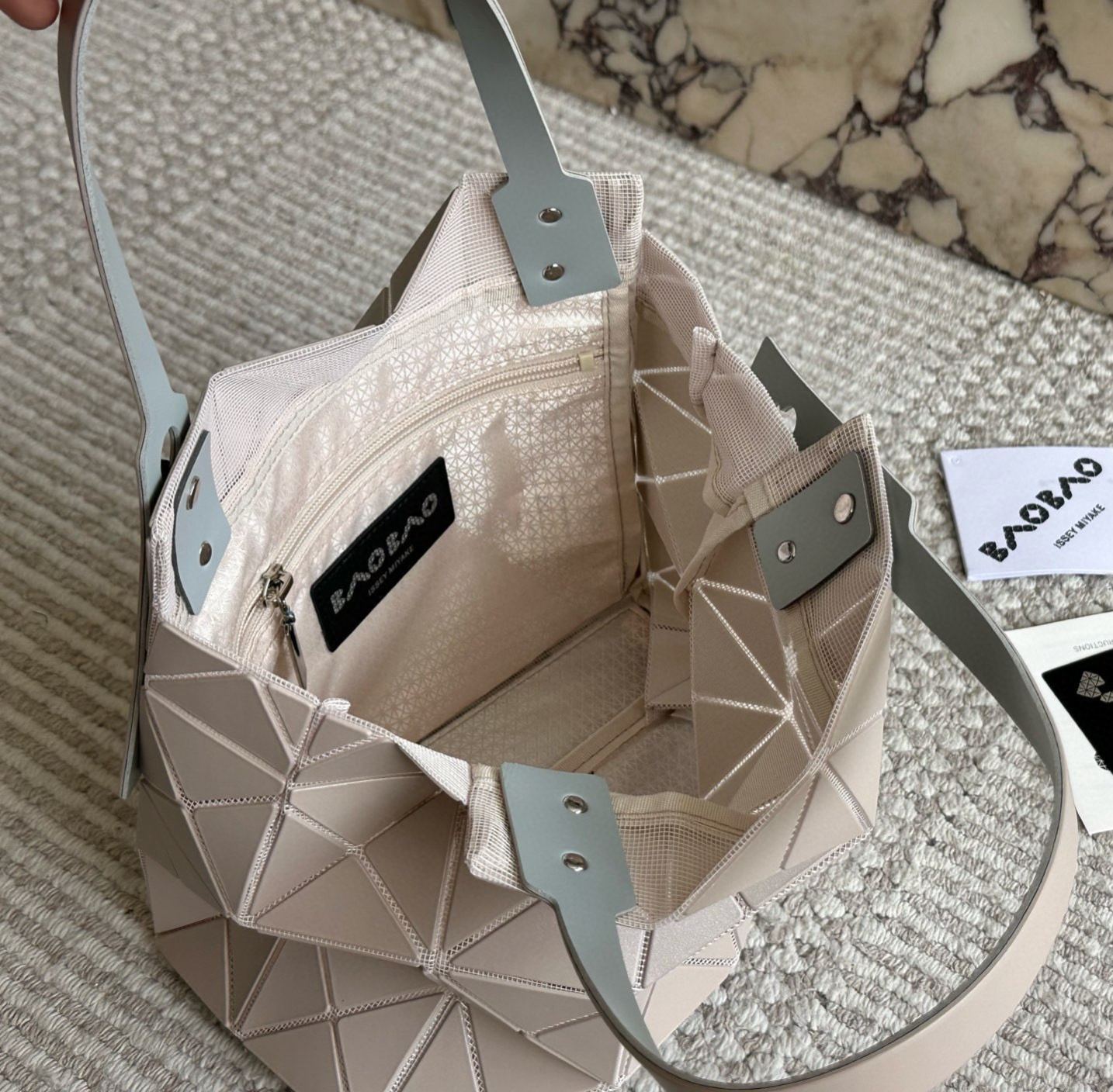 モイナ「Moynat」