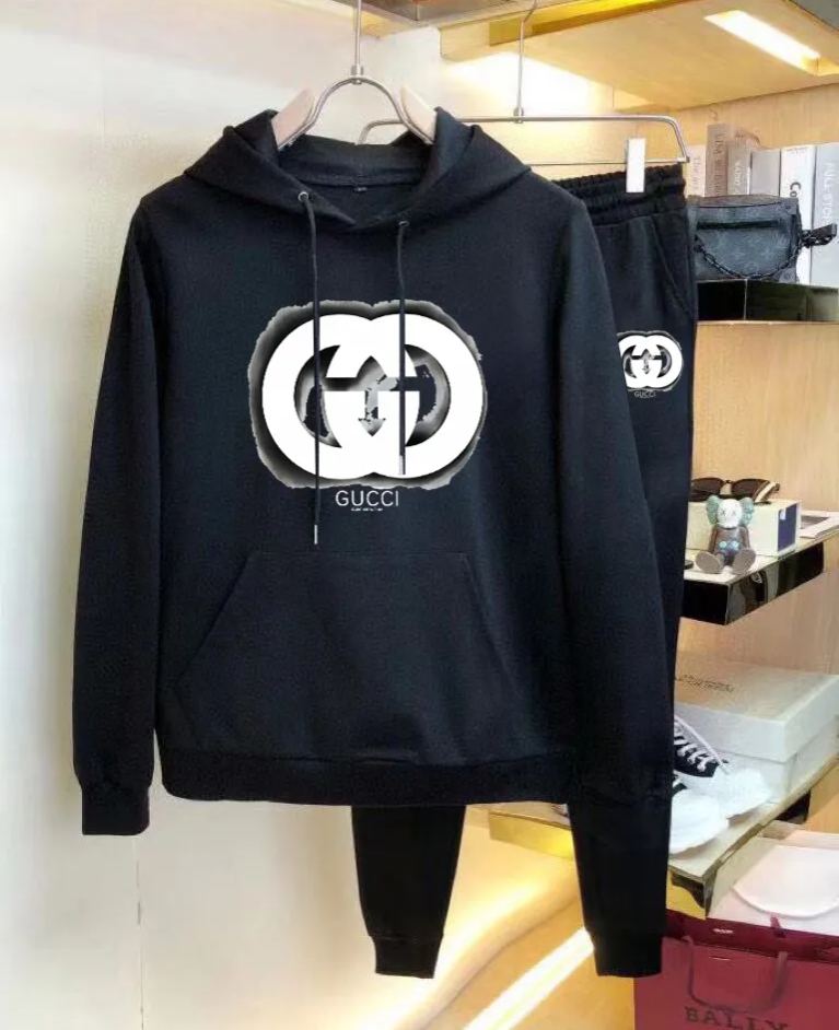 グッチ「Gucci」2025年新作 爆売れスウェットスーツ