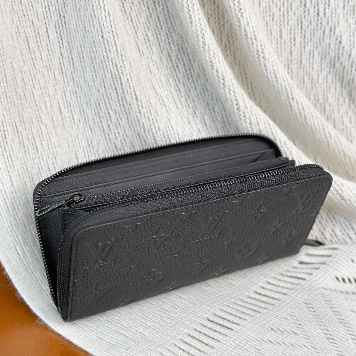 ルイ・ヴィトン ジッピーウォレット･ホリゾンタル「特級チップバージョン」