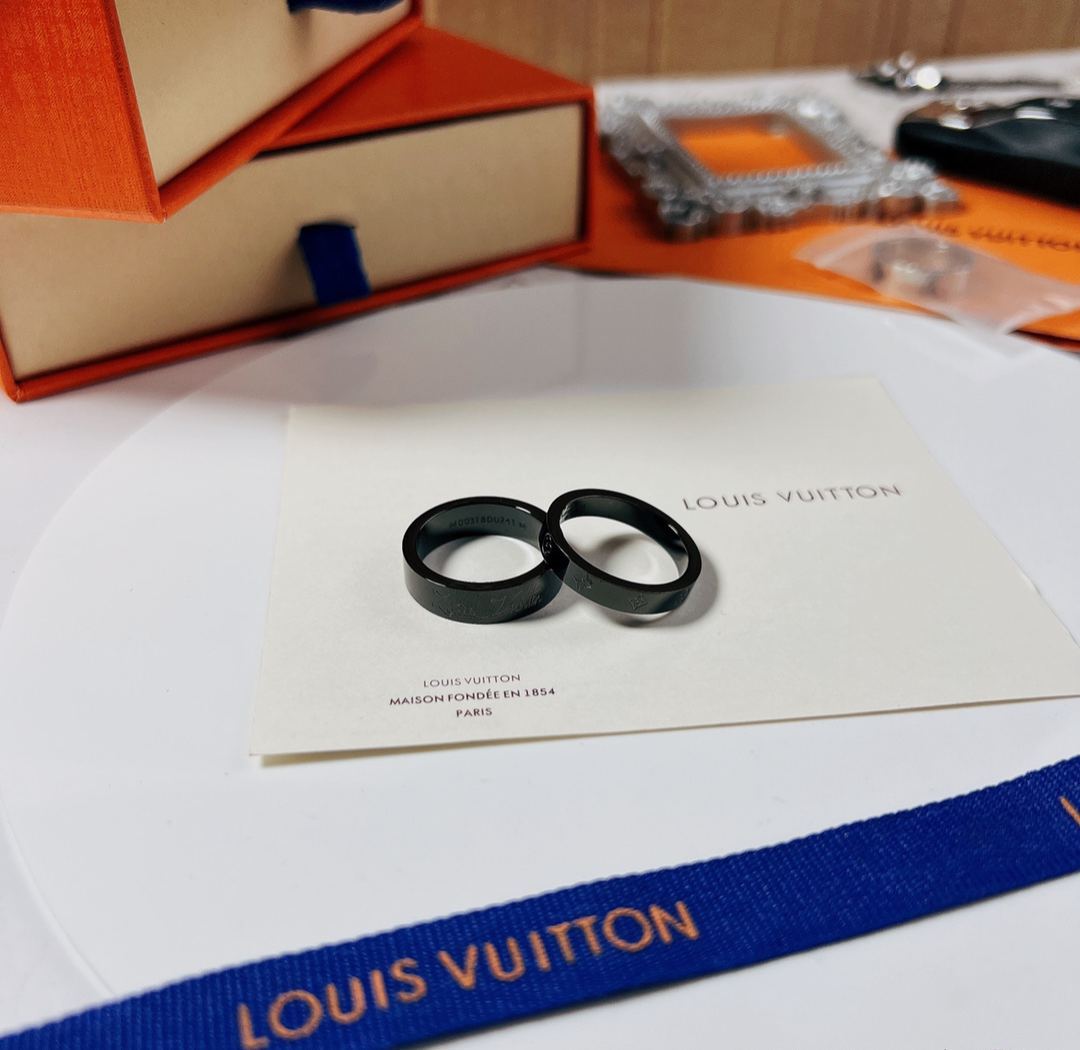 ルイ・ヴィトン「Louis Vuitton」