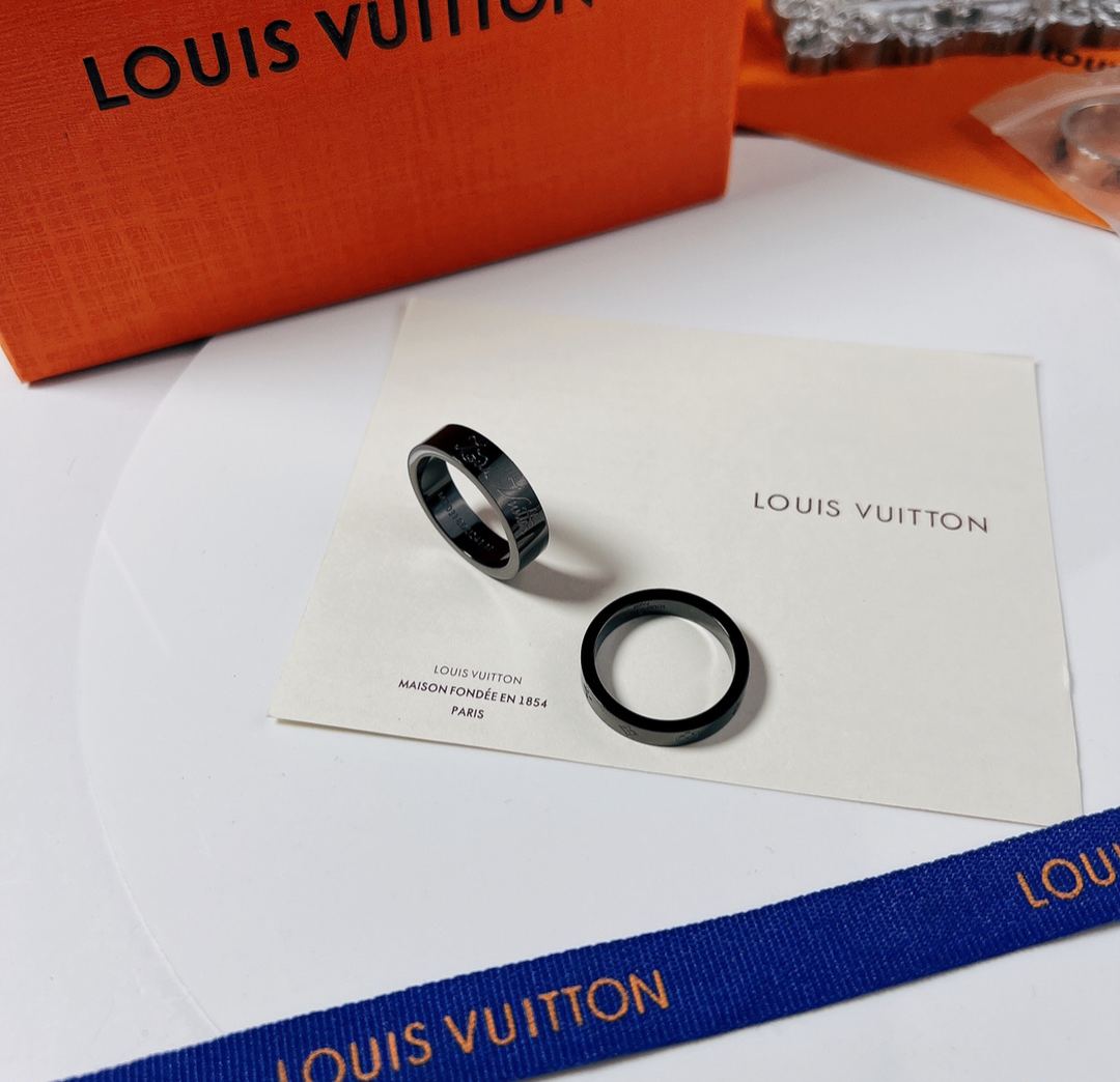 ルイ・ヴィトン「Louis Vuitton」