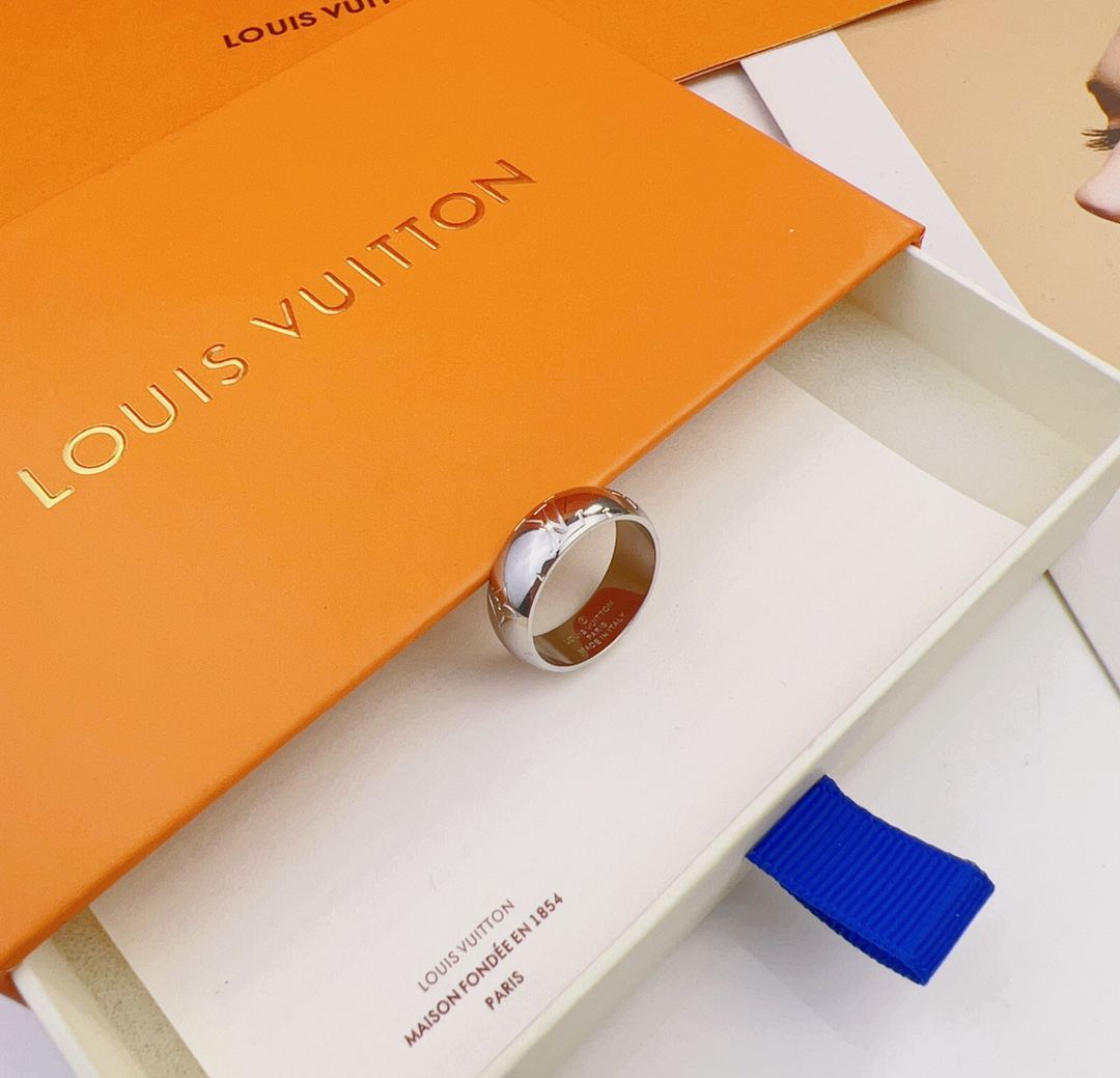 ルイ・ヴィトン「Louis Vuitton」