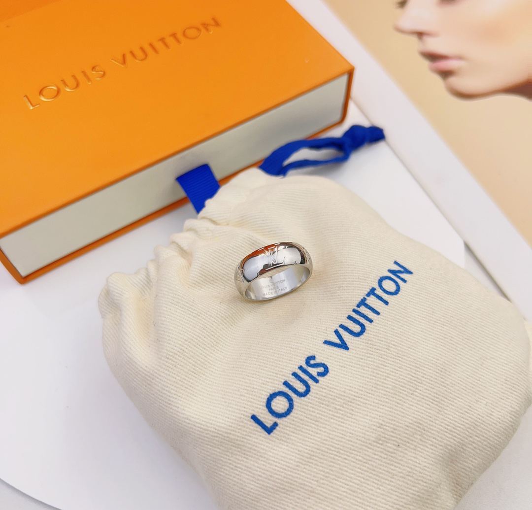 ルイ・ヴィトン「Louis Vuitton」