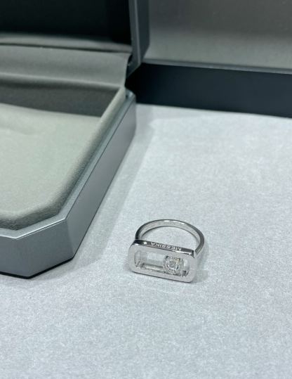 ルイ・ヴィトン「Louis Vuitton」