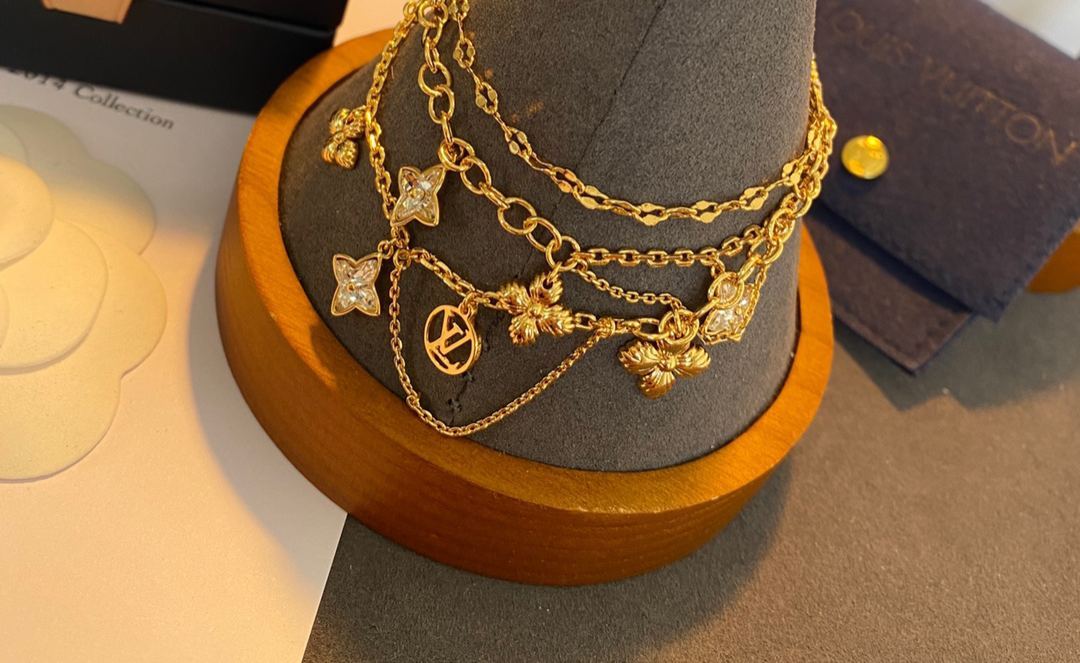 ルイ・ヴィトン「Louis Vuitton」