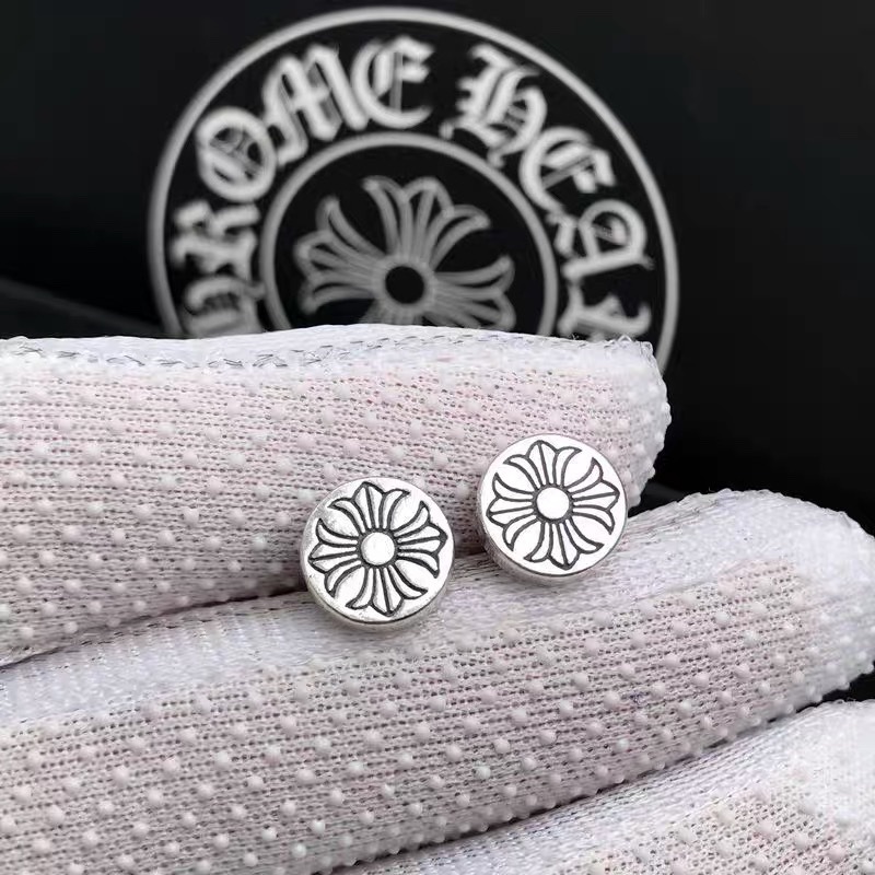 クロムハーツ「Chrome Hearts」クロムハーツ クロスフラワーピアス S925 アンティークシルバー ピアス