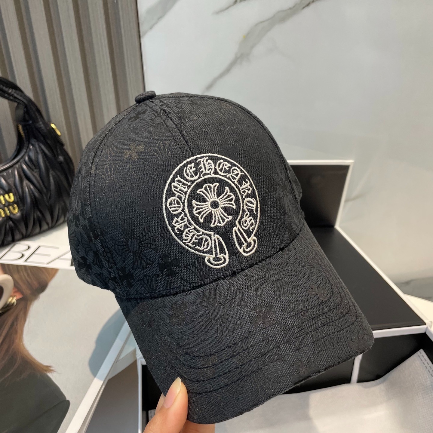 クロムハーツ「Chrome Hearts」プレミアム スナップバック キャップ