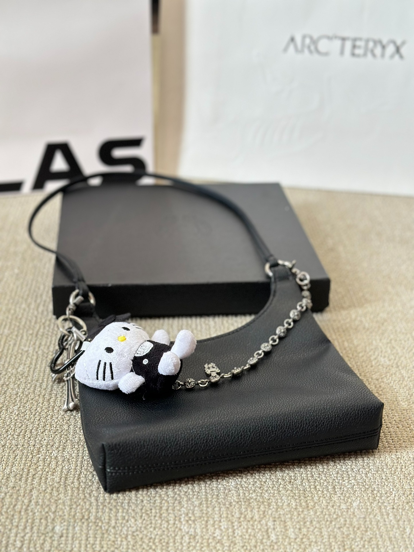 クロムハーツ「Chrome Hearts」ソフトレザー アンダーアームバッグ