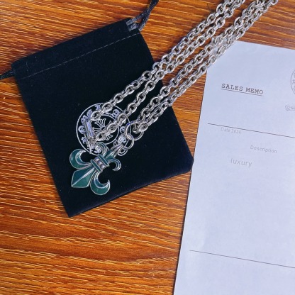 クロムハーツ「Chrome Hearts」エターナルハート ネックレス