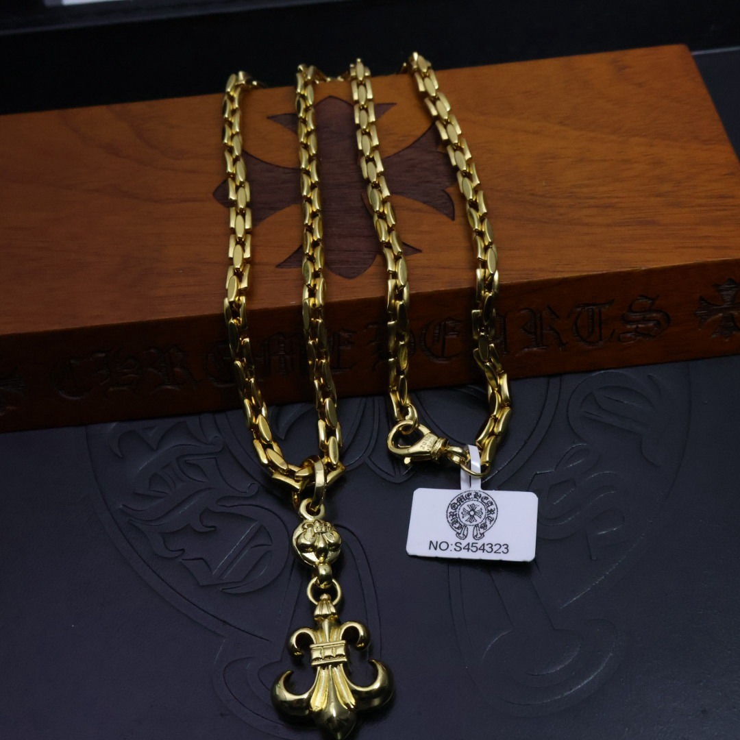 クロムハーツ「Chrome Hearts」クラシッククロスペンダントネックレス