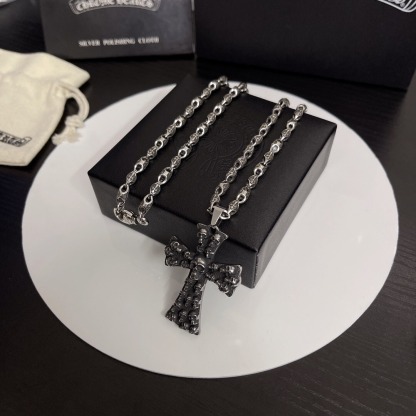 クロムハーツ「Chrome Hearts」エンジェルクロスペンダントネックレス