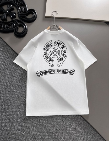 クロムハーツ「Chrome Hearts」プレミアムクルーネックTシャツ