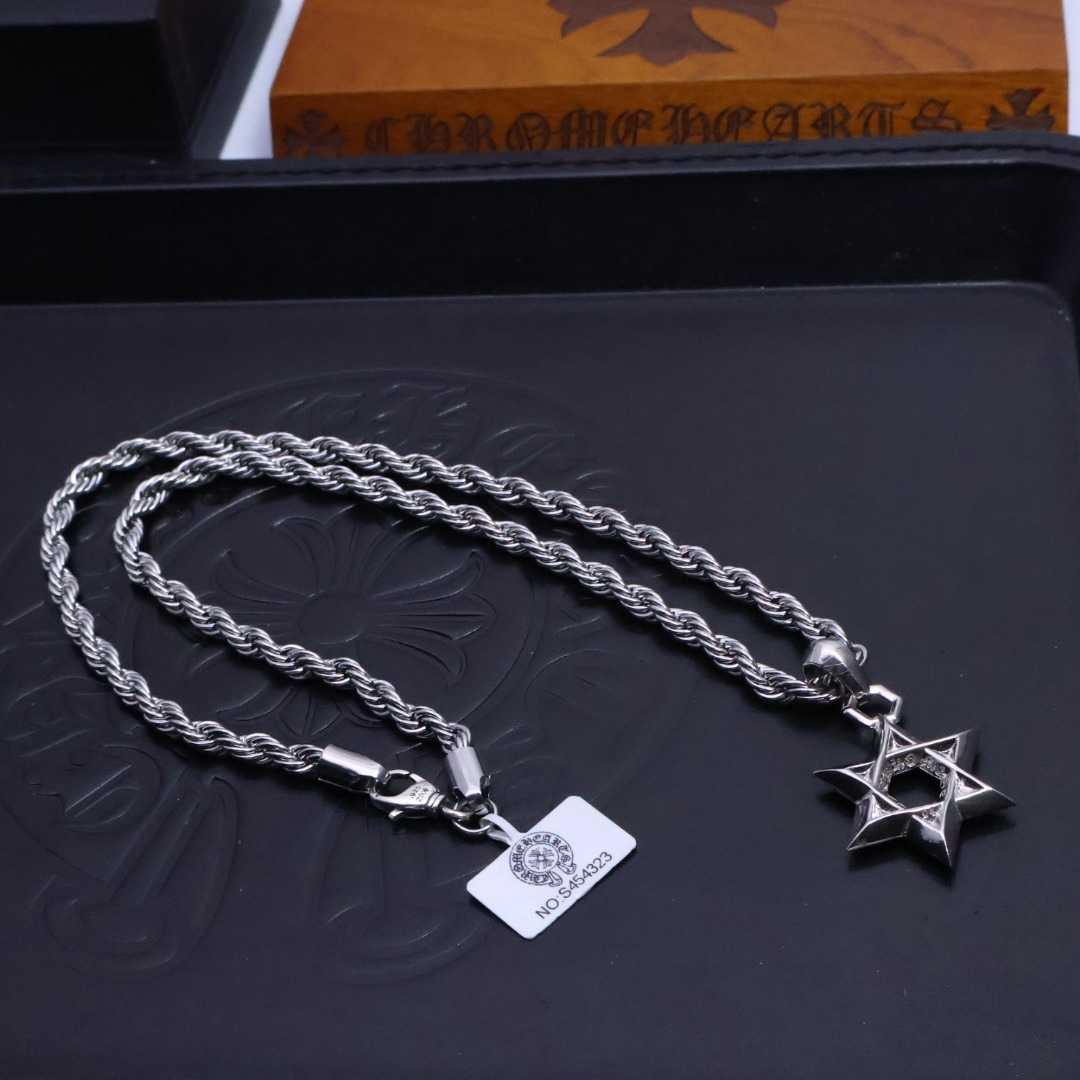 クロムハーツネックレスです