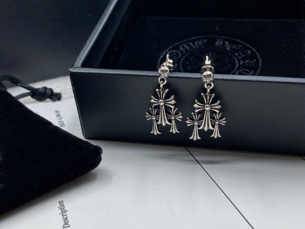 クロムハーツ「Chrome Hearts」クロムハーツ トリプルクロスピアス S925 ピアス