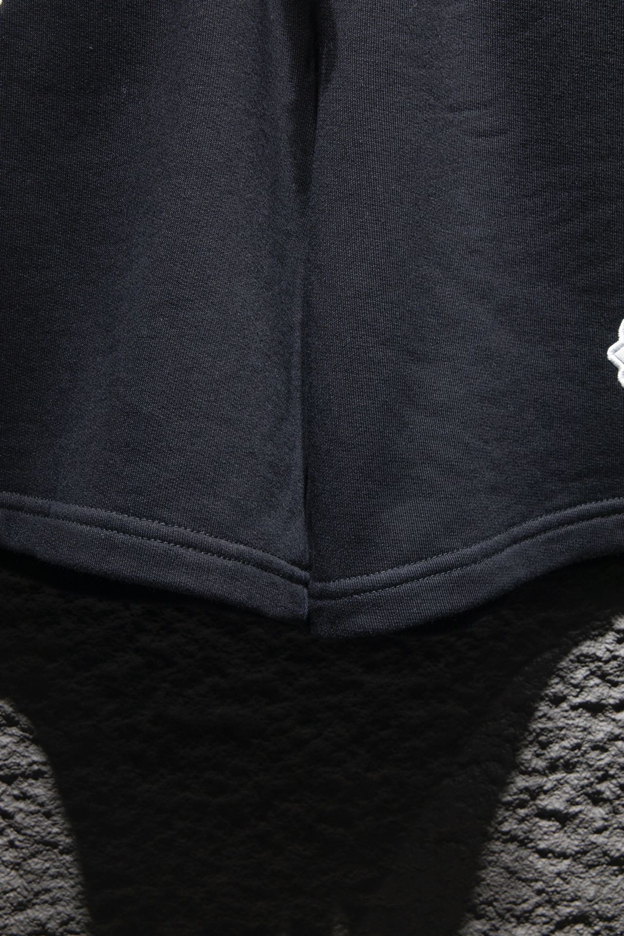 クロムハーツ「Chrome Hearts」ヴィンテージウォッシュ エンブロイダリー カーゴショーツ