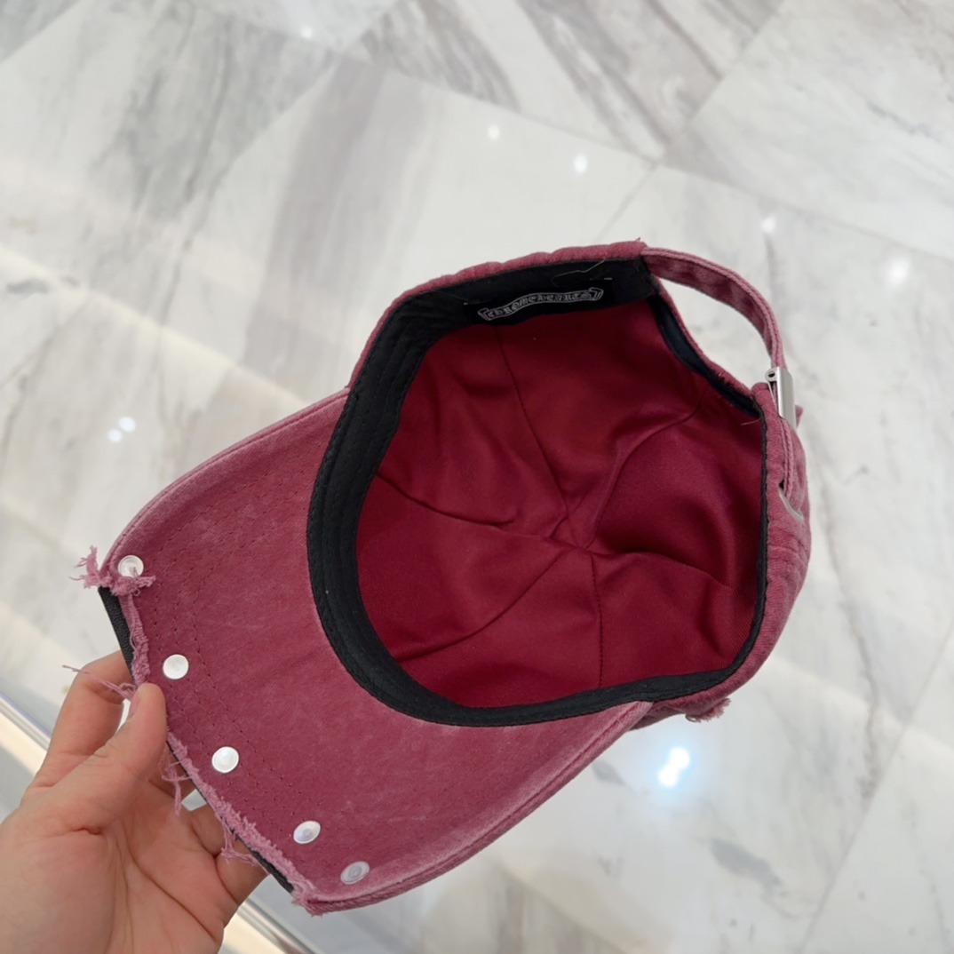 クロムハーツ「Chrome Hearts」ディストレスド スナップバック キャップ