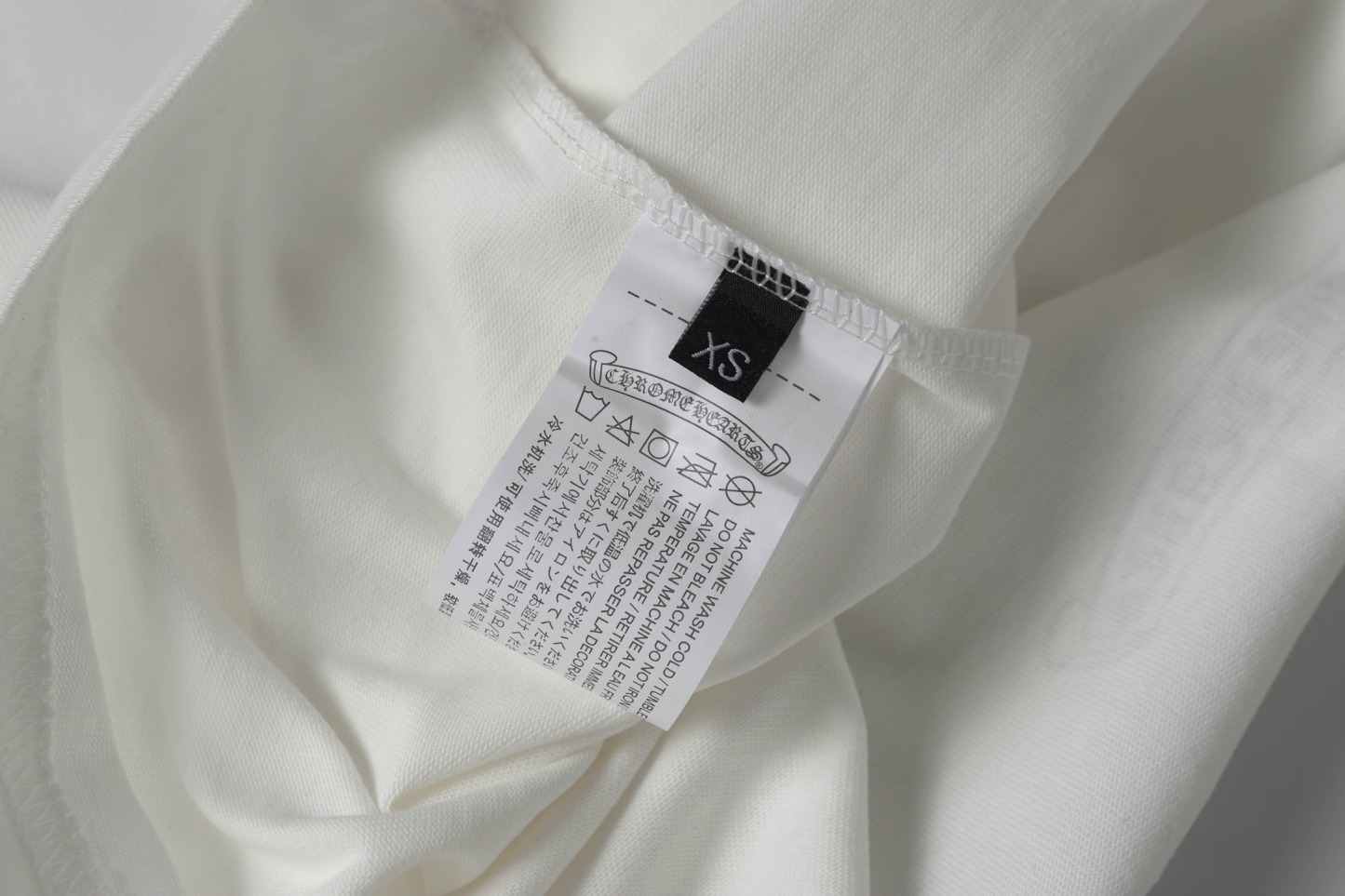 クロムハーツ「Chrome Hearts」サンスクリットロゴ ポケットTシャツ