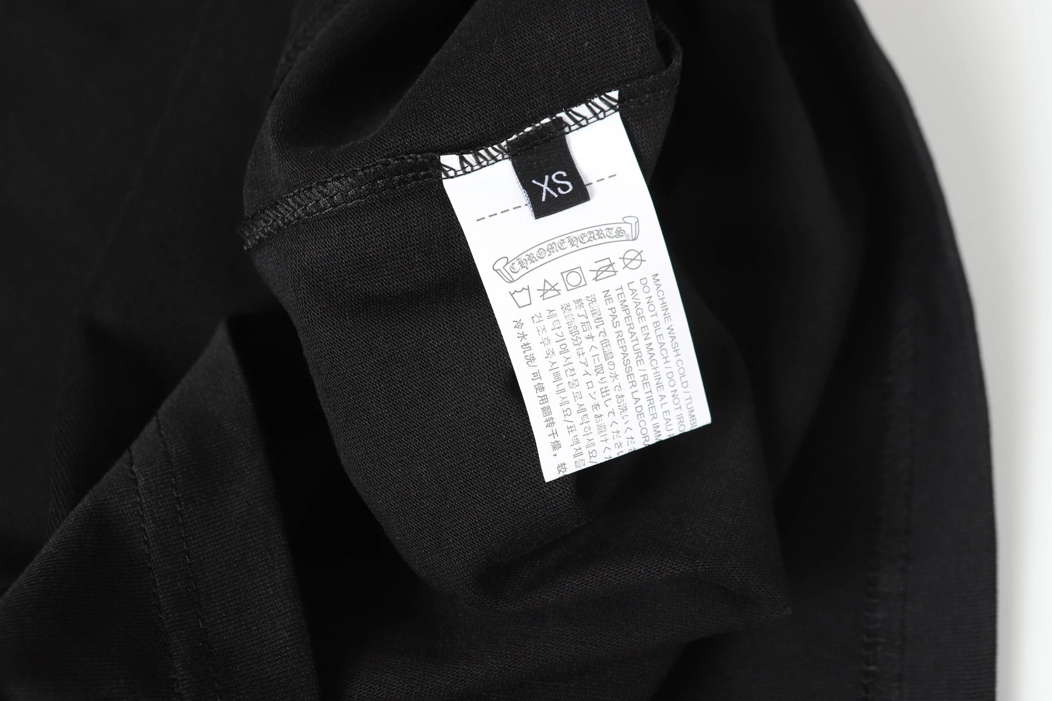 クロムハーツ「Chrome Hearts」サンスクリットロゴ ポケットTシャツ