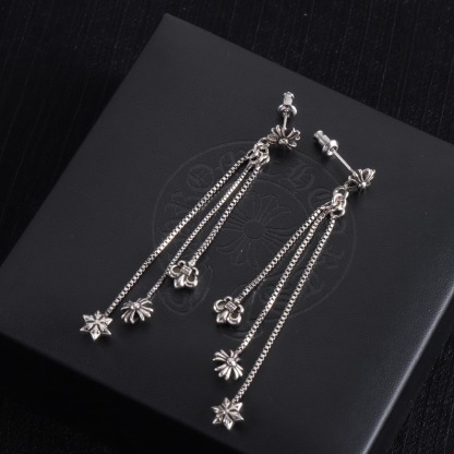 クロムハーツ「Chrome Hearts」クロムハーツ フリンジピアス S925 ピアス