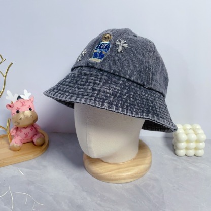 クロムハーツ「Chrome Hearts」 ディストレスド デニム バケットハット