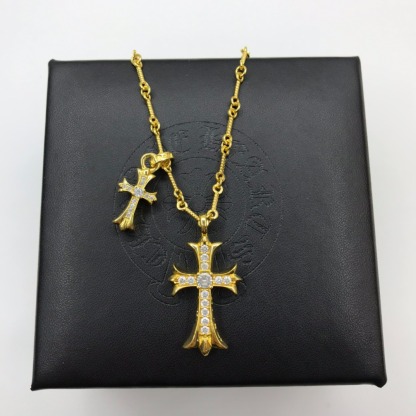 クロムハーツ「Chrome Hearts」フルダイヤモンドダブルクロスペンダント ネックレス