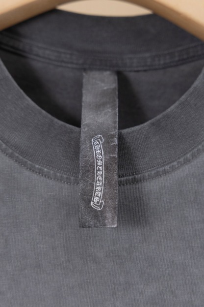 クロムハーツ「Chrome Hearts」サンスクリット3DエンブロイダリーTシャツ