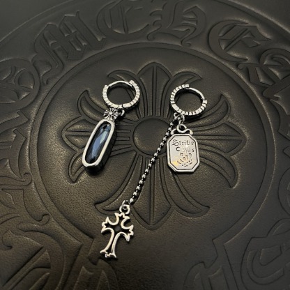 クロムハーツ「Chrome Hearts」 クラシックヴィンテージダイヤモンドピアス S925 ユニセックス ピアス