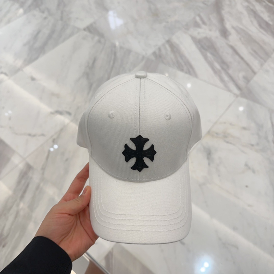 クロムハーツ「Chrome Hearts」ディストレスド スナップバック キャップ