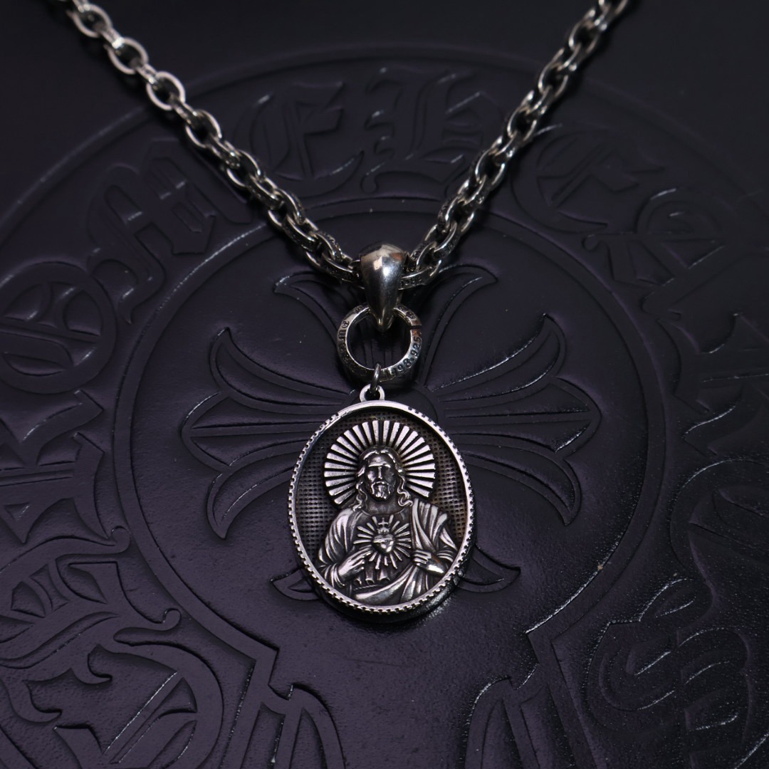 クロムハーツネックレスです