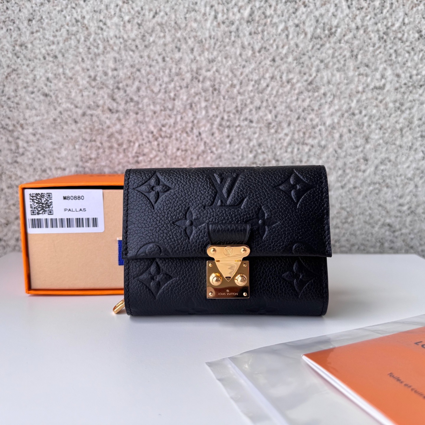 ルイ・ヴィトン「Louis Vuitton」ポルトフォイユ･パイロット