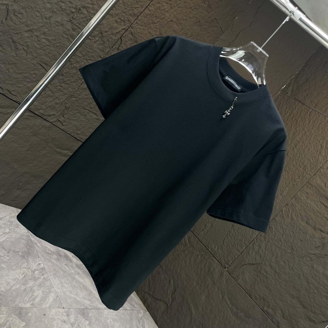 クロムハーツ「Chrome Hearts」クロスチャーム 3DプリントTシャツ