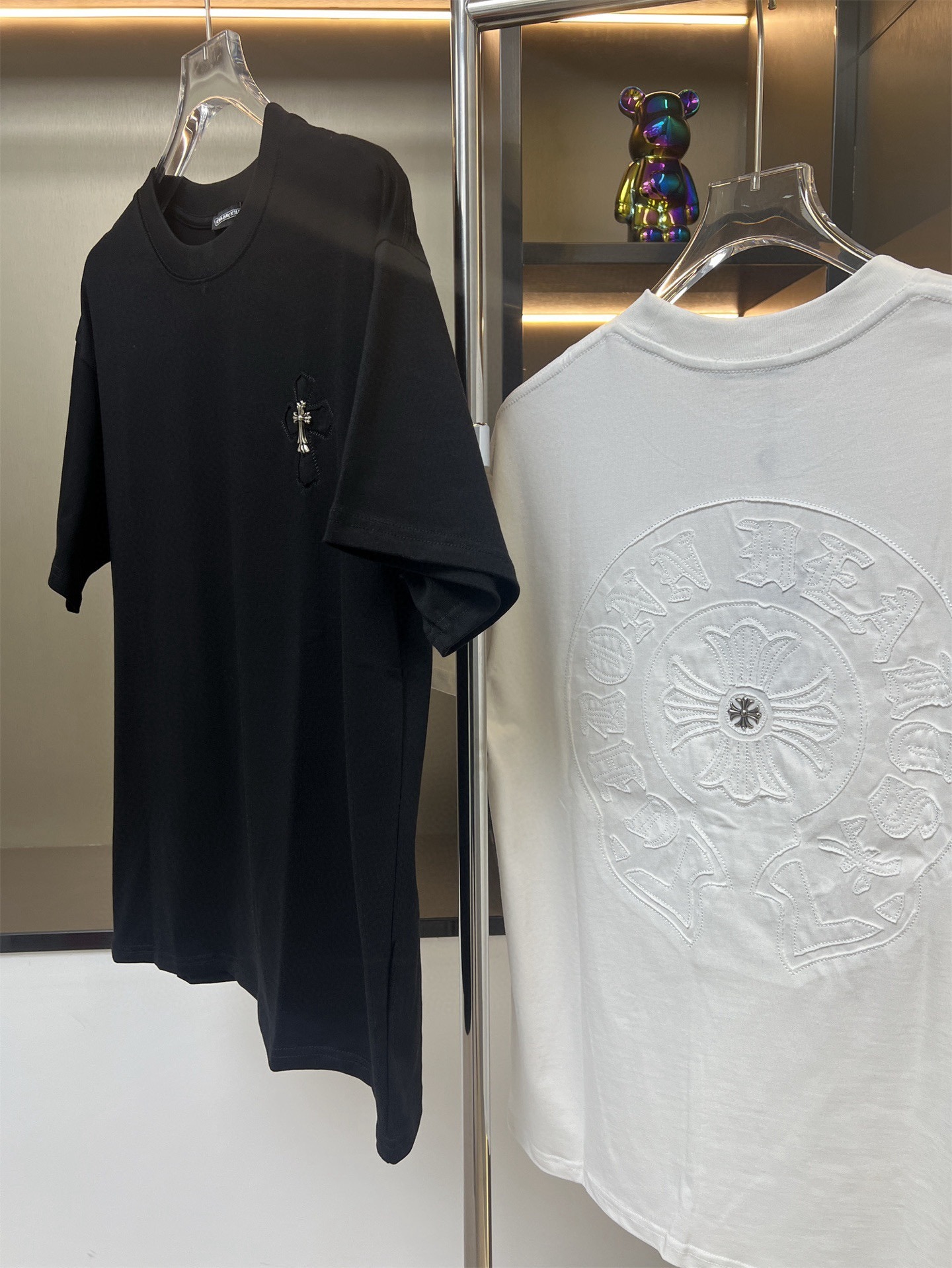 クロムハーツ「Chrome Hearts」レーザーカット クロス プリントTシャツ-ISETAN PRESTIGE CURATED