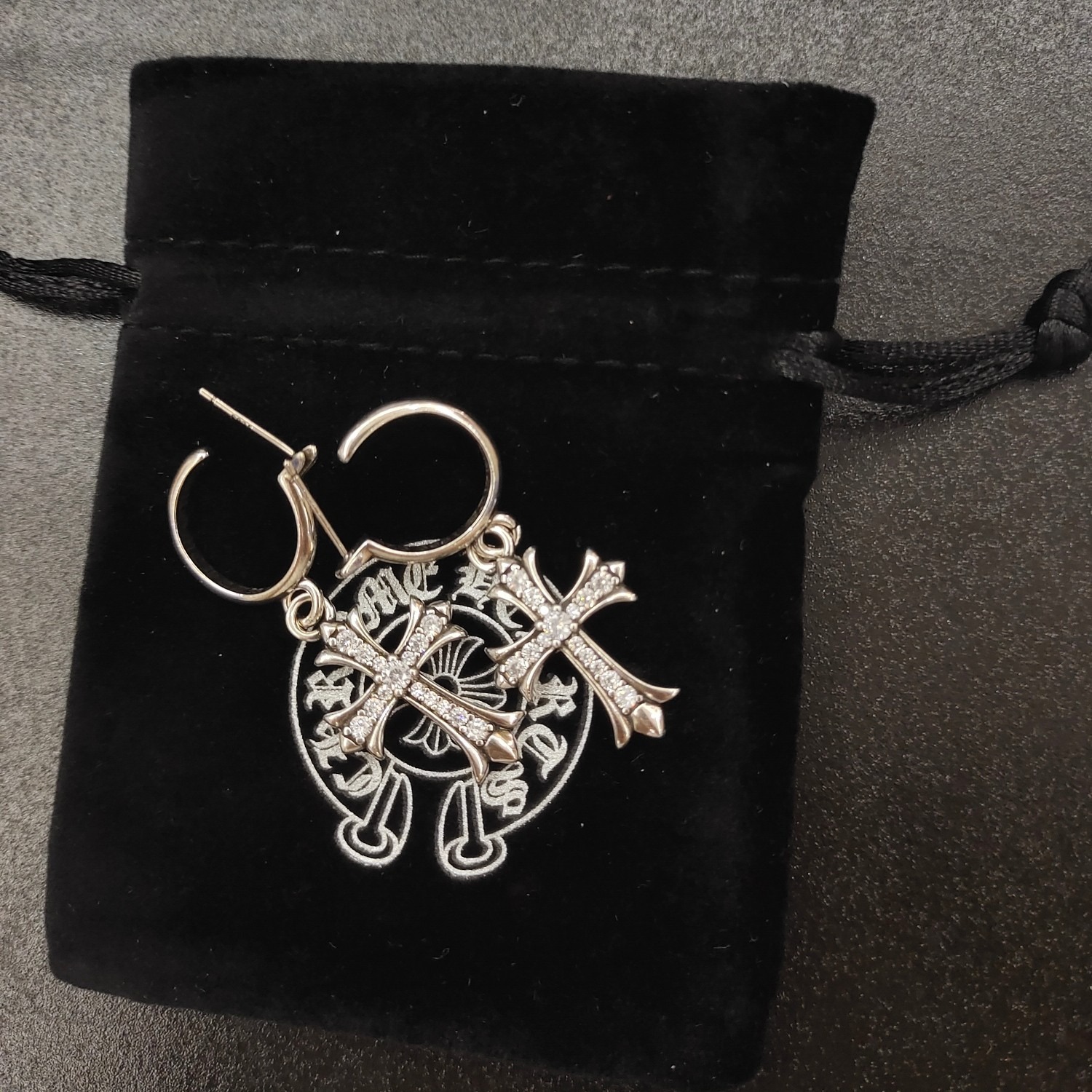 クロムハーツ「Chrome Hearts」クロムハーツ ニューコレクションピアス S925 ピアス