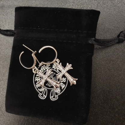 クロムハーツ「Chrome Hearts」クロムハーツ ニューコレクションピアス S925 ピアス