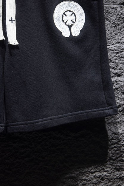 クロムハーツ「Chrome Hearts」ヴィンテージウォッシュ エンブロイダリー カーゴショーツ