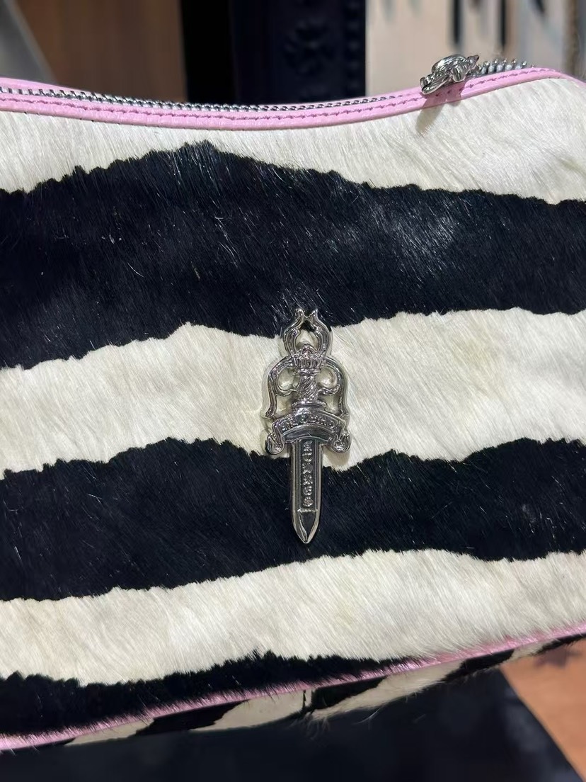 クロムハーツ「Chrome Hearts」ピンクストライプ アンダーアームバッグ