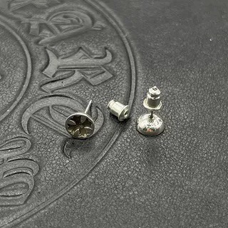 クロムハーツ「Chrome Hearts」クロムハーツ 22Kゴールドサンクンクロスピアス S925 ユニセックス ピアス