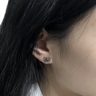 クロムハーツ「Chrome Hearts」クロムハーツ ヴィンテージバタフライピアス S925 ユニセックス ピアス