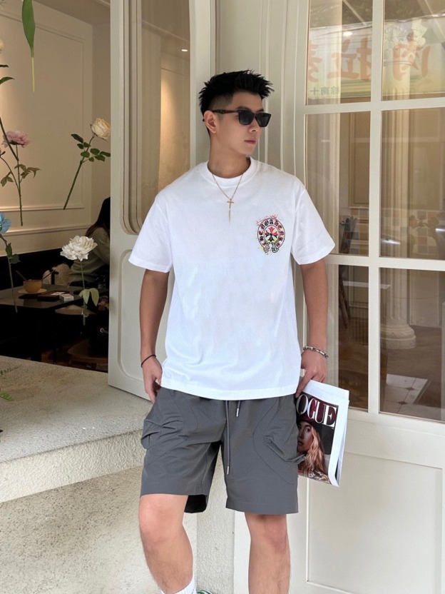 クロムハーツ「Chrome Hearts」デジタルプリントTシャツ