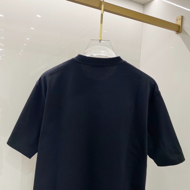 クロムハーツ「Chrome Hearts」シグネチャーロゴ プリントTシャツ