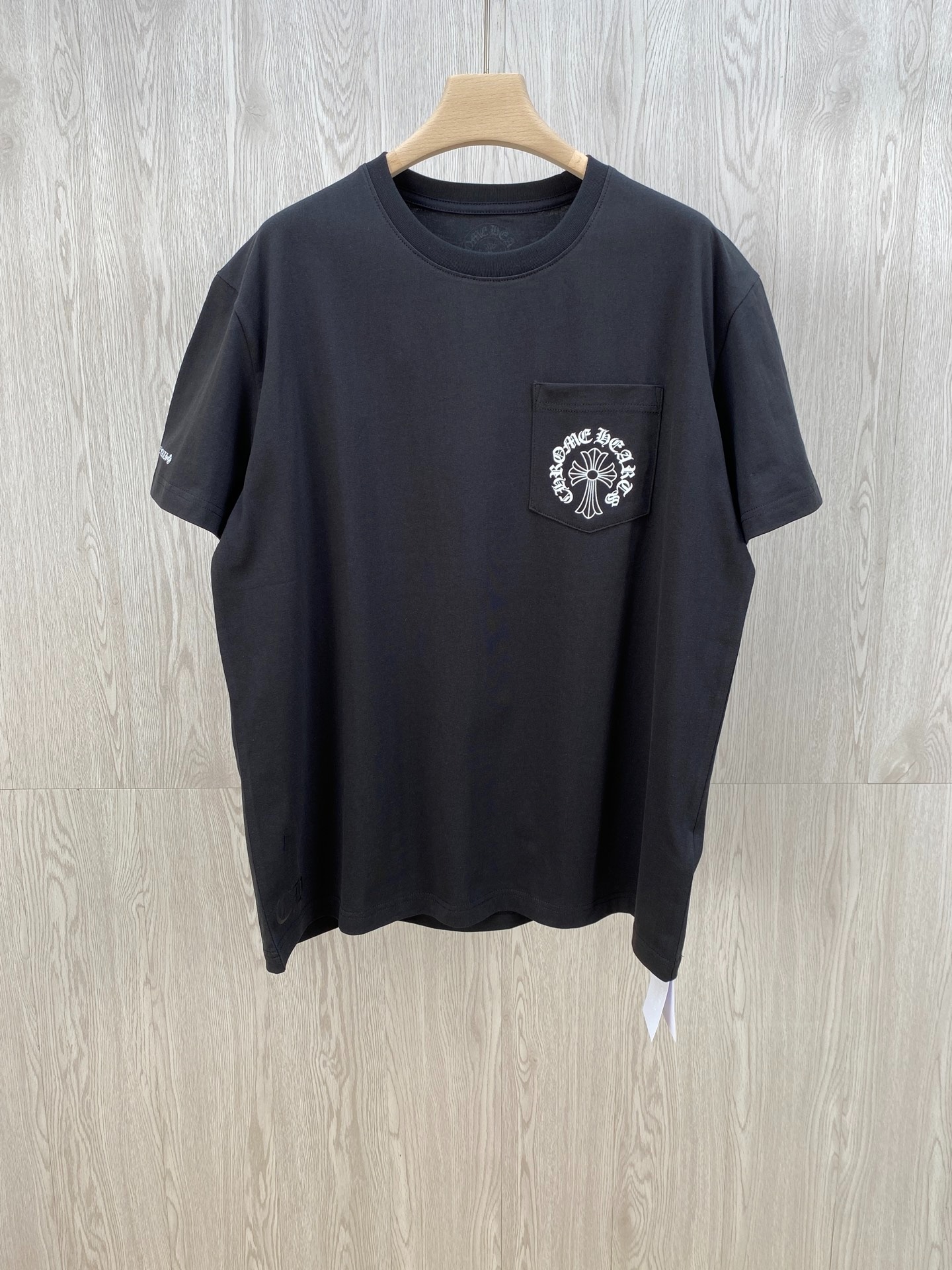 クロムハーツ「Chrome Hearts」シャドウクロス プリントTシャツ