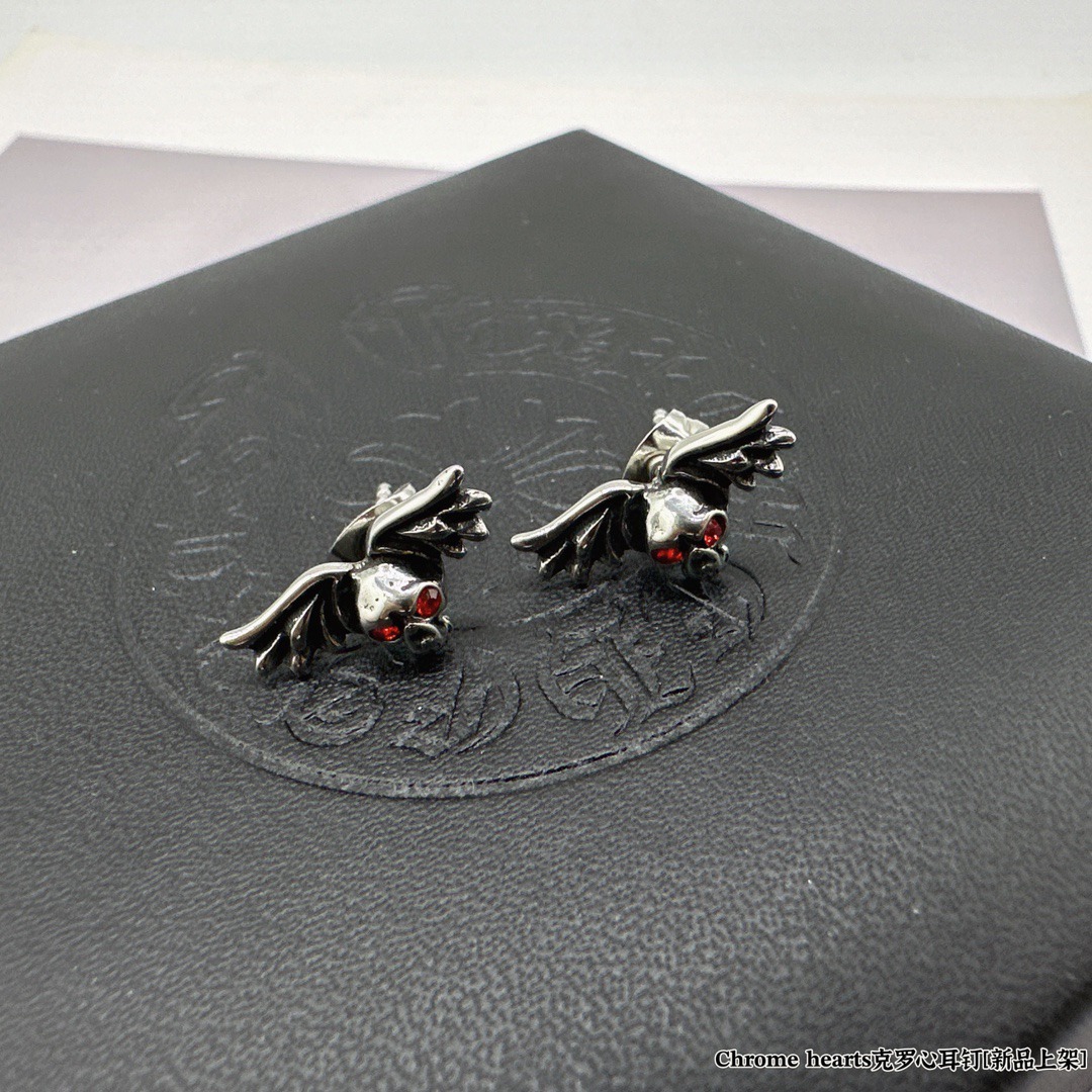 クロムハーツ「Chrome Hearts」アンティーククロスピアス S925 ユニセックス ピアス