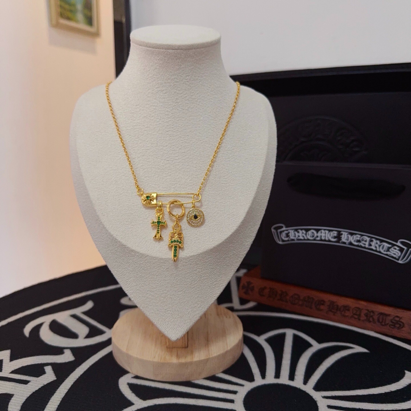 クローンハーツ(Come Hearts)Come HeartsネックレスですP125